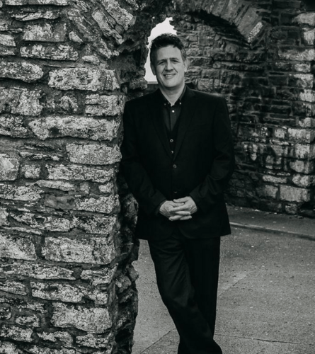 Gwynedd’s Rhys Meirion will make a return to the Great Hall stage at Aberystwyth Arts Centre this month