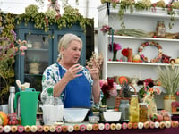 Lampeter author to take centre stage at prestigious flower show