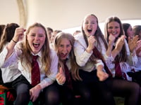Yr Urdd yn lansio gŵyl saith diwrnod yn Urdd Ynys Môn 2026