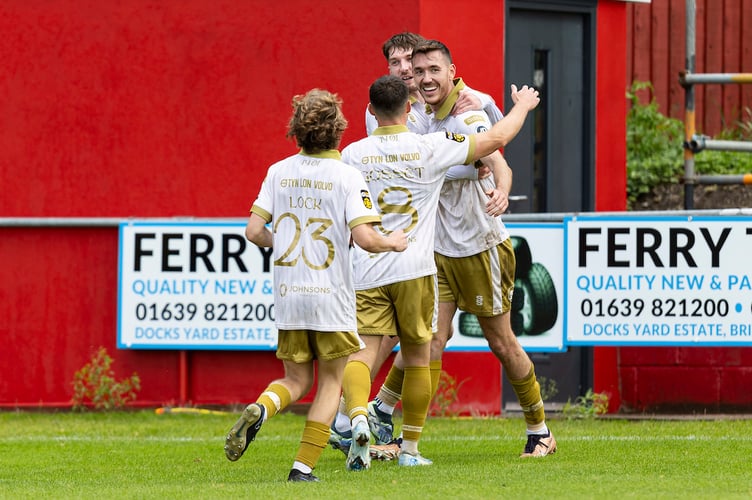 BRITON FERRY, WALES - 13TH SEPTEMBER 2025: 
Adam Davies of Caernarfon Town celebrates scoring his sides third goal.
Briton Ferry Llansawel v Caernarfon Town in the JD Cymru Premier at Old Road on the 13th September 2025. (Pic by Lewis Mitchell/FAW)