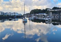Crab lines causing hazards to harbour users