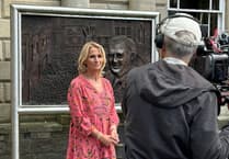 Dechrau Canu Dechrau Canmol yn cofio Gwynfor Evans 20 mlynedd ers ei farwolaeth