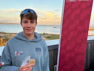 New Quay sailor Steffan Williams dominates youth sailing championship