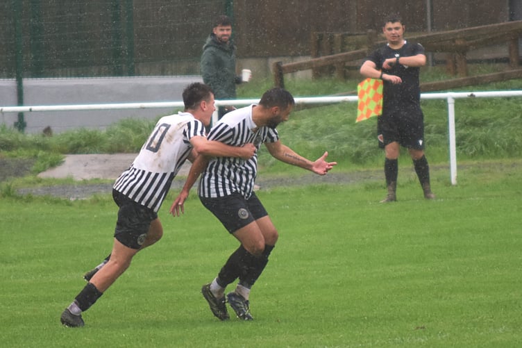 Celebrations after Bow Street score a late goal against Cefn Albion (Photo: Bev Hemmings)
