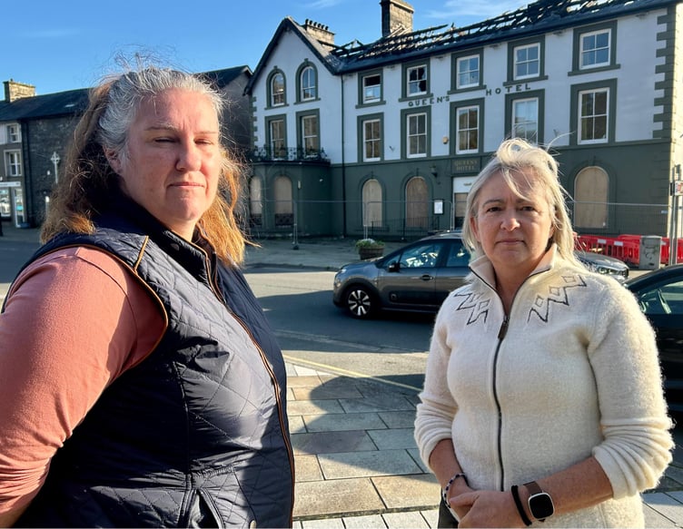 Licensee Angi Clinton and Liz Saville Roberts MP