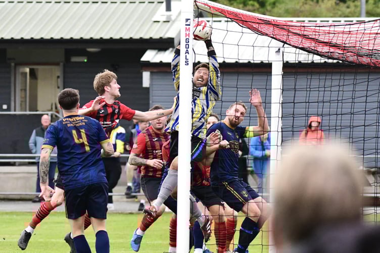 Goalmouth action from Porthmadog's 3-1 cup defeat against Trearddur Bay (Photo: Gethin Jones)