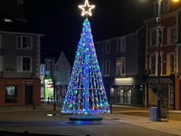 Penparcau to get metallic Christmas tree