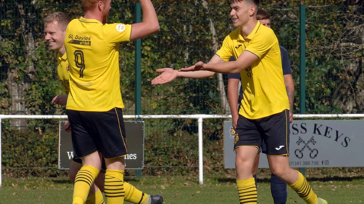 Dolgellau Athletic Secure Emphatic Win Over FC Queens Park in Welsh...