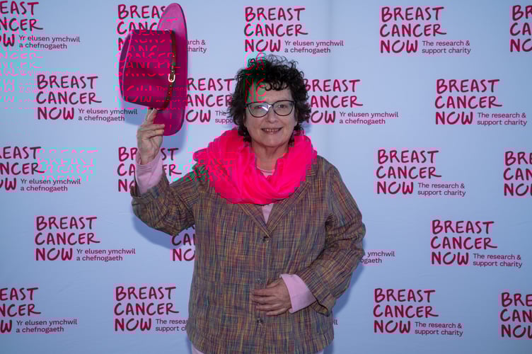Elin Jones supports charity call to improve breast cancer screening in Wales
