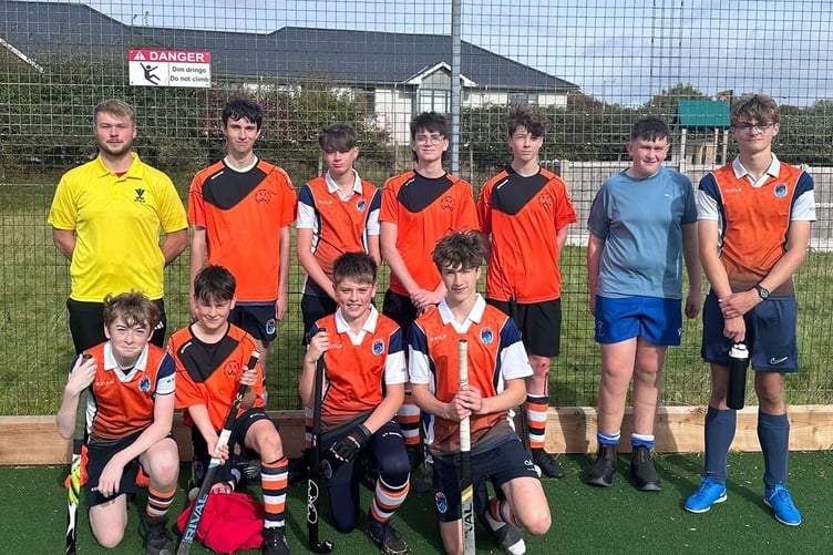 Dysynni U16 boys with umpire Sam Kelsey in Bala
