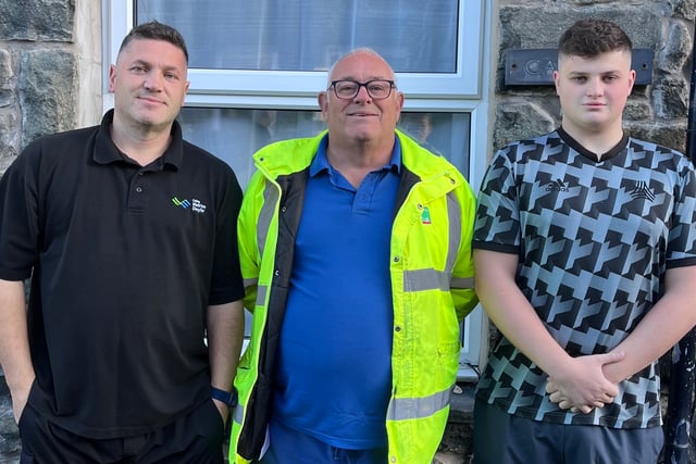 Three generations of Robert Guntons excel