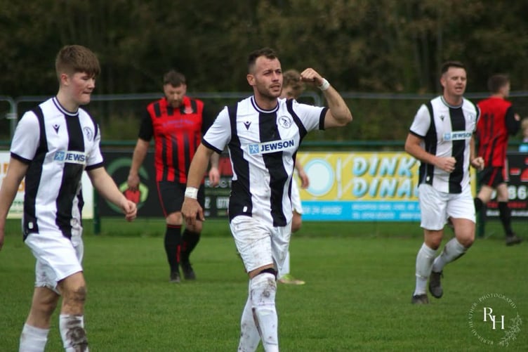 George Sutherns scored a hat-trick for Barmouth