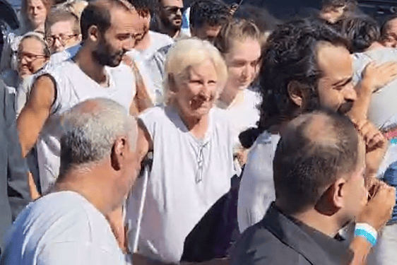 The first footage of Hannah Schafer since she was seized by Israeli authorities - in crutches with the other freed volunteers on the Israel-Jordan border this morning. Photo: Global Sumud Flotilla