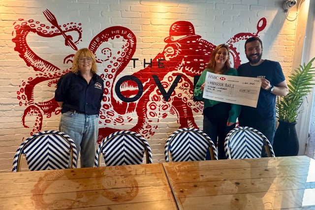 ove restaurant raises £697 for RNLI
