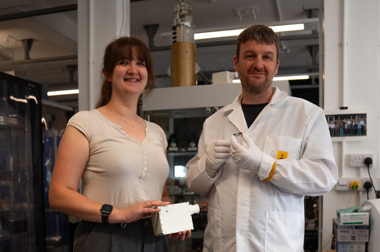 Dr Helen Miles and Dr Matt Gunn