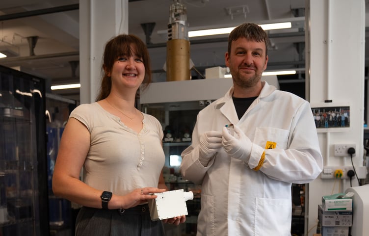 Dr Helen Miles and Dr Matt Gunn