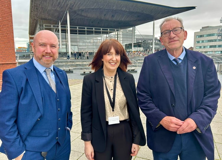 Mabon ap Gwynfor MS with Sian Edwards and Andy Barrick from MSA Trust at the Senedd