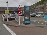 Fairbourne man admits string of shop thefts