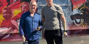 Alun Wyn Jones: 'Mae dysgu Cymraeg i wneud gyda nabod fy ngwreiddiau'