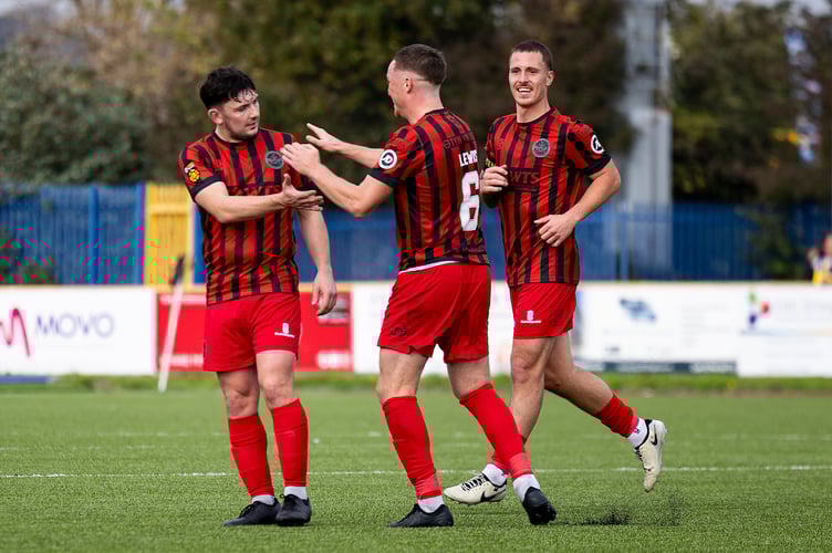BARRY, WALES - 11TH OCTOBER 2025: 
Iwan Lewis of Caernarfon Town celebrates scoring his sides second goal.
Barry Town United v Caernarfon Town in the JD Cymru Premier at Jenner Park on the 11th October 2025. (Pic by Lewis Mitchell/FAW)