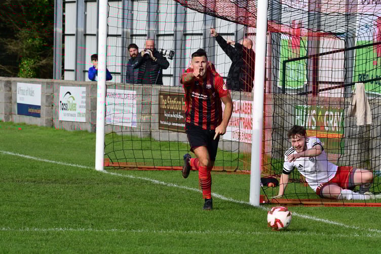 Danny Brookwell celebrates after scoring Port's winner (Photo: Gethin Jones)
