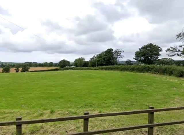 Councillor gets permission for house and shed