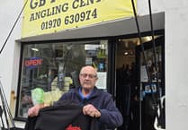 Basil supports Welsh anglers in world championship