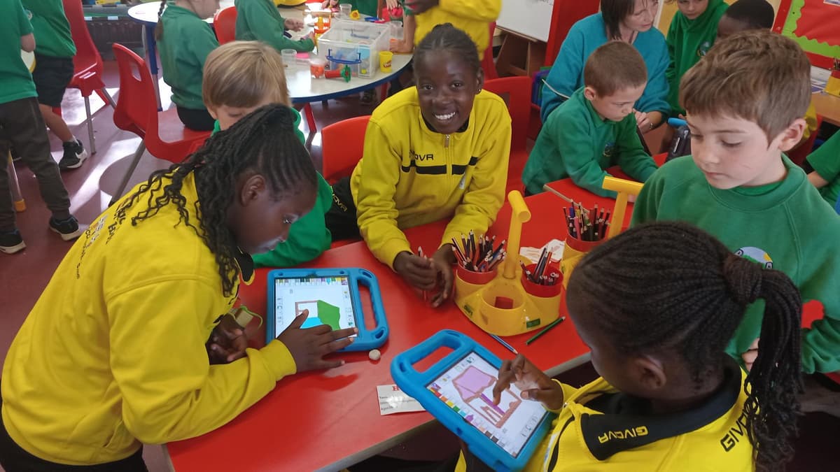 Kenyan children welcomed in Llŷn schools