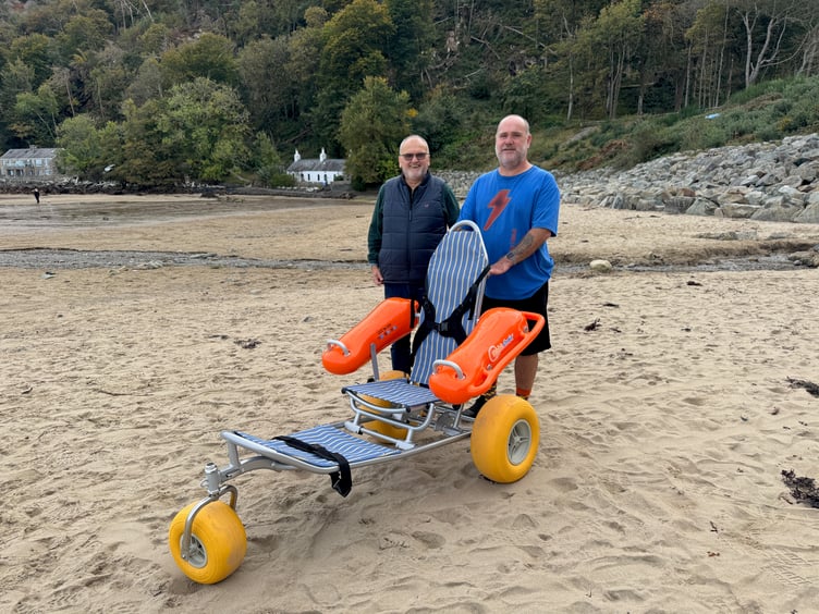 Andrew Parry (right) Chair of Llanbedrog Community Council and Ian Williams (left), Vice-chair. Photo: Llanbedrog Community Council