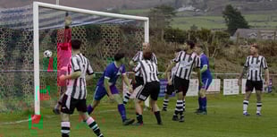 Nefyn's ruthless 6–0 victory keeps pressure on leaders