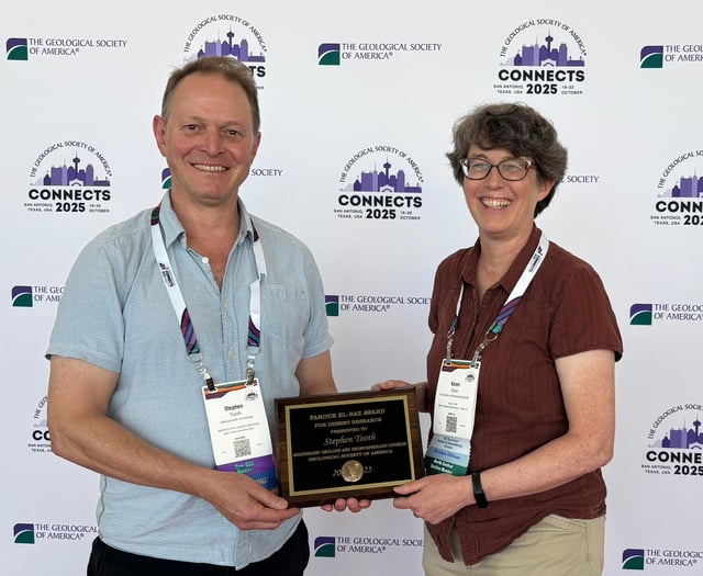 Desert river research earns top US honour for Aberystwyth geographer