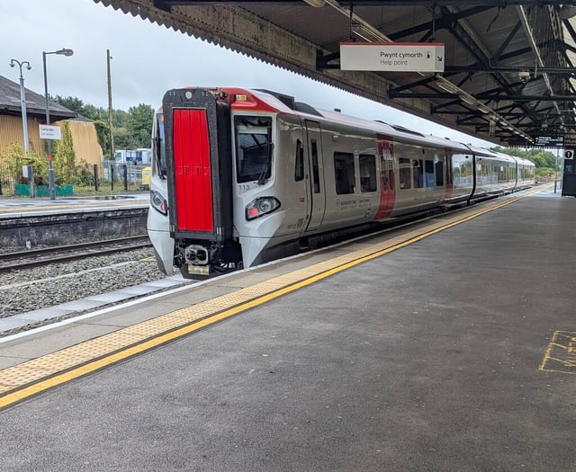 Calls to improve train service  and station in Carmarthen
