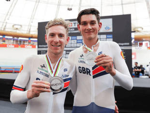 Tarling and Stewart clinch silver medal