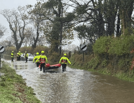 Flood warning for residents along Teifi | cambrian-news.co.uk