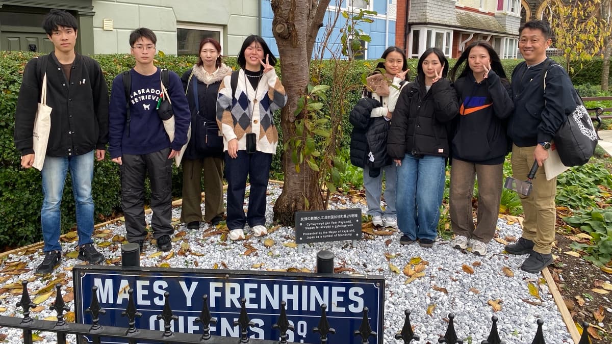 Japanese high school students visit Aberystwyth