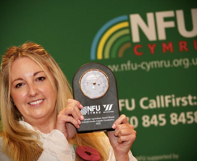 Bryncrug farmer wins top award