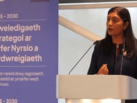 'New vision' for nursing and midwifery care in Wales