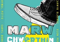 Marw Chwerthin: Datgelu hunllefau comedïwyr Cymru ar lwyfan