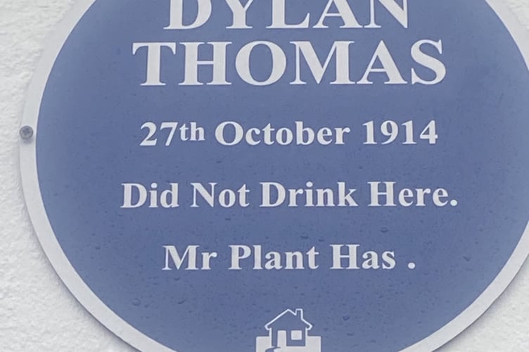 Dylan Thomas has lots of links to Ceredigion, but didn't drink in The White Lion in Talybont, according to this sign