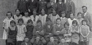 Noson Lawen Ffos Davies yn Festri Troedyrhiw