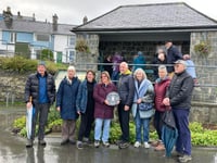 Borth-y-Gest bus shelter wins award