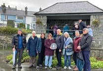 Borth-y-Gest bus shelter wins award
