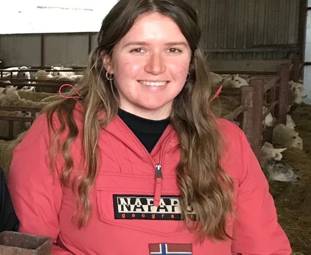 Eiry Wiliams wins RWAS bursary