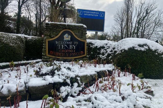 Snowfall prompts Pembrokeshire school closures and travel warnings