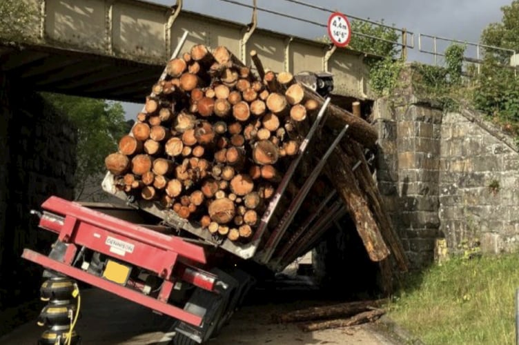 Abergavenny Road Bridge, Caersws. Photo: Network Rail