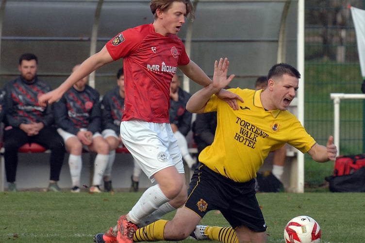 Dolgellau produced a brilliant performance in their Welsh Cup defeat against Caerau Ely (Photo: Rod Davies)