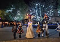 Criccieth Celebrates Christmas with Croeso 'Dolig festival