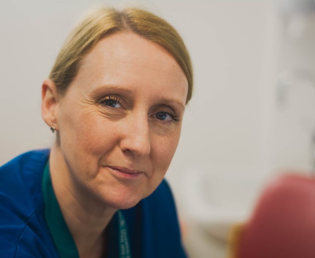 Bronglais Hospital nurse scoops top award