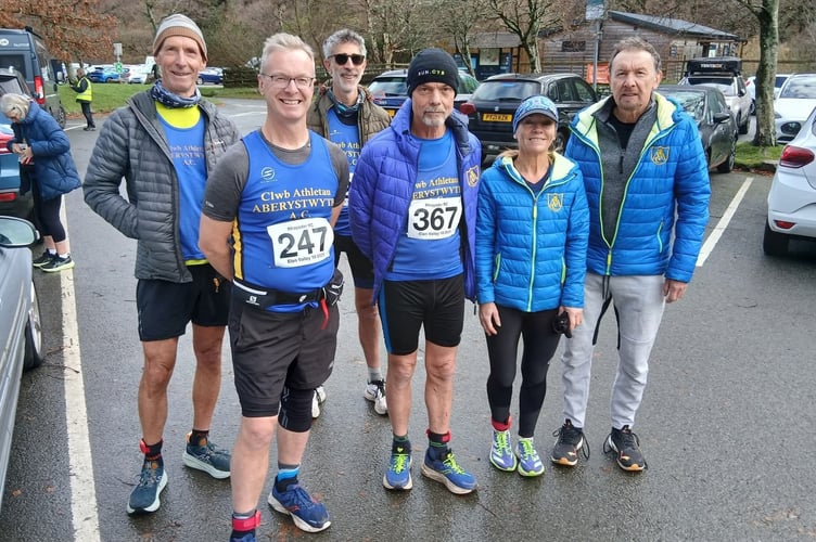 Aber runners ready to go at Elan valley