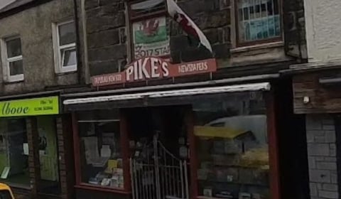 Porthmadog newsagents granted alcohol licence